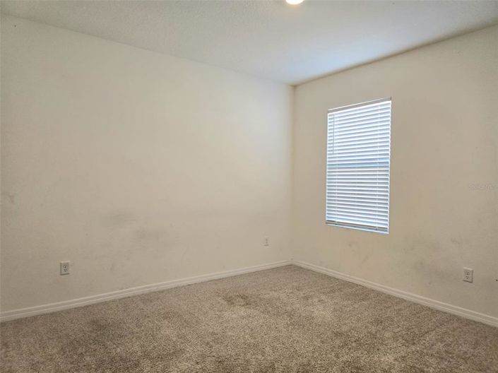 Image No.33-5 Bed Property for sale