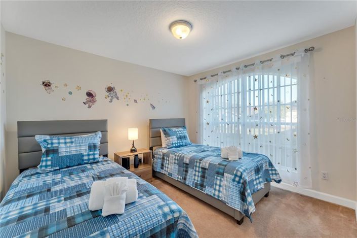 Image No.13-4 Bed House for sale