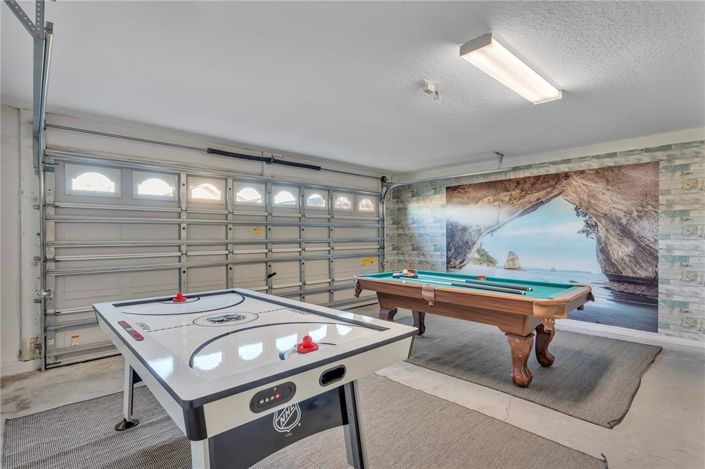 Image No.18-4 Bed House for sale