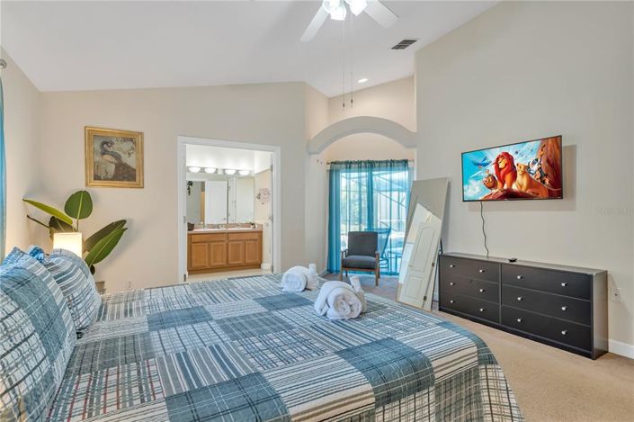 Image No.19-4 Bed House for sale