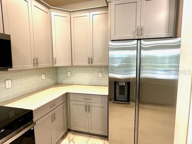 Image No.13-8 Bed Property for sale