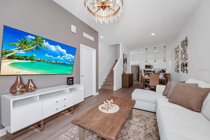 Image No.4-5 Bed Townhouse for sale