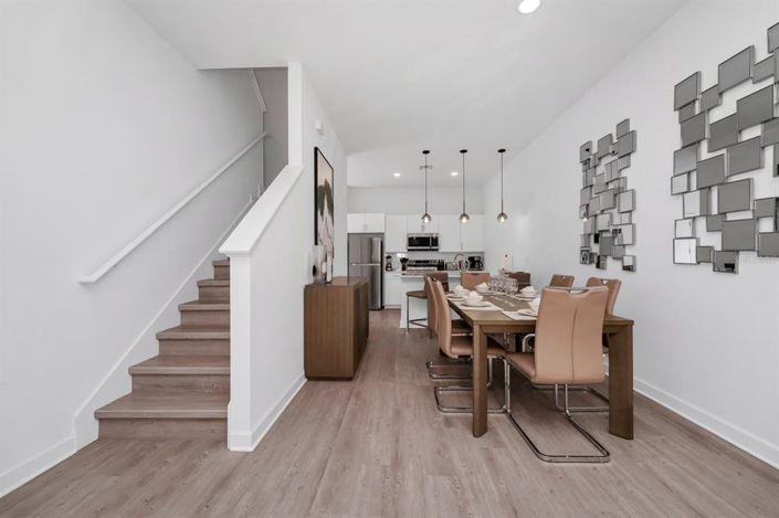 Image No.7-5 Bed Townhouse for sale