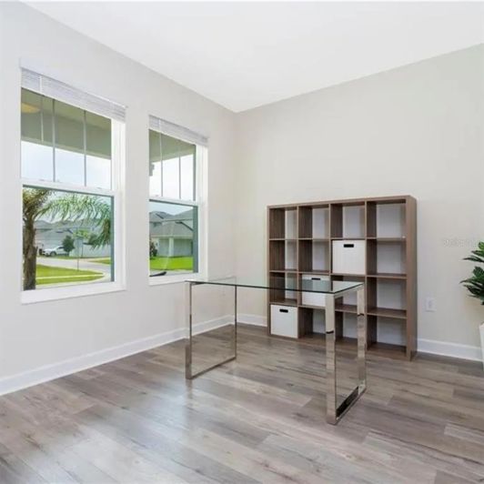 Image No.23-4 Bed House for sale