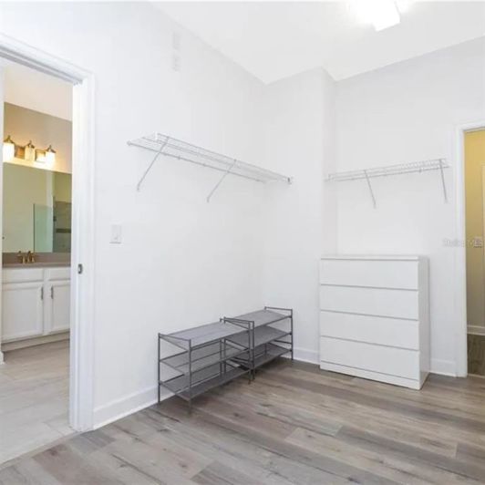 Image No.28-4 Bed House for sale