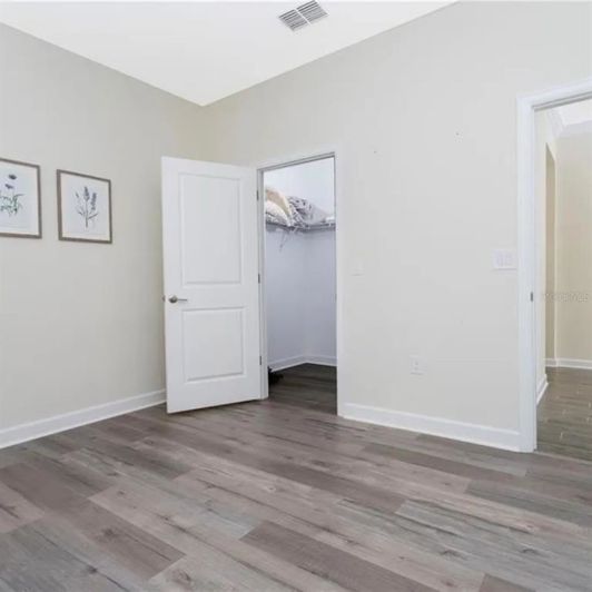 Image No.35-4 Bed House for sale