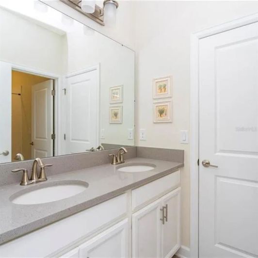 Image No.38-4 Bed House for sale