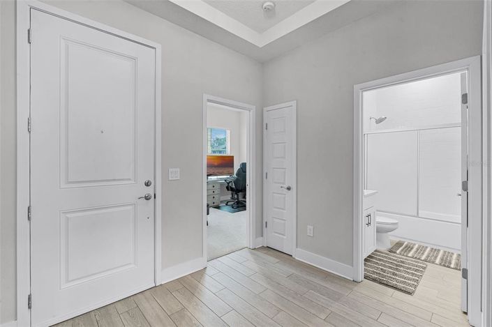 Image No.18-4 Bed House for sale