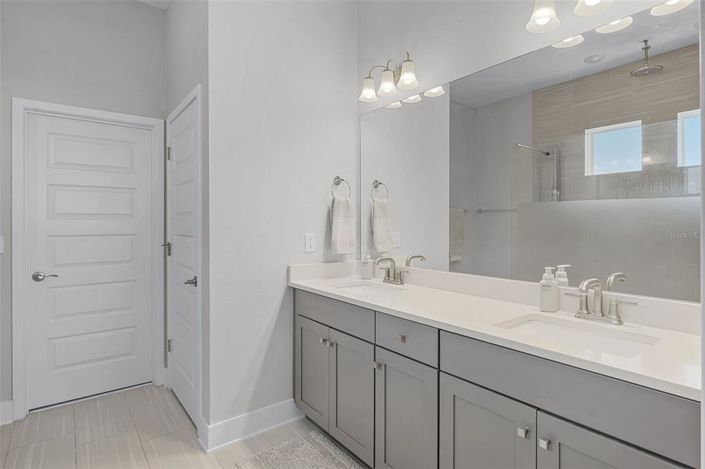 Image No.23-4 Bed House for sale