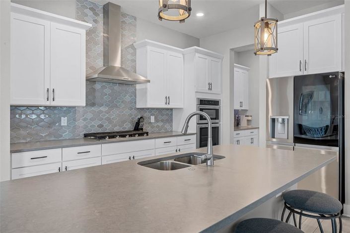 Image No.6-4 Bed House for sale