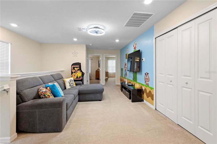 Image No.14-5 Bed Townhouse for sale