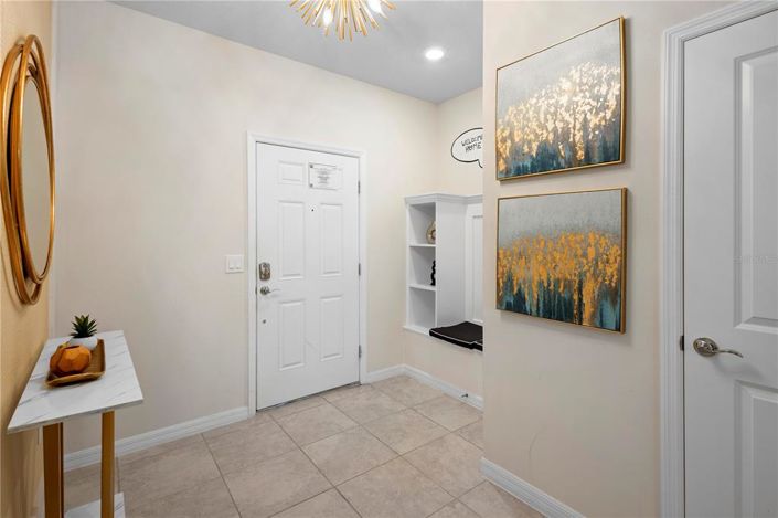 Image No.19-5 Bed Townhouse for sale