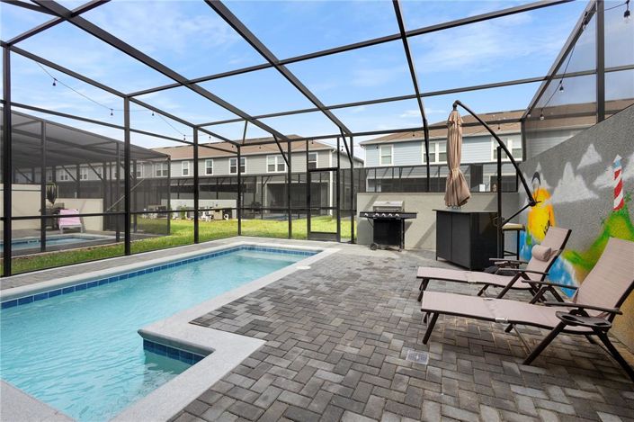 Image No.37-5 Bed Townhouse for sale