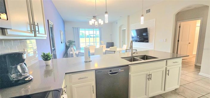 Image No.4-2 Bed Property for sale