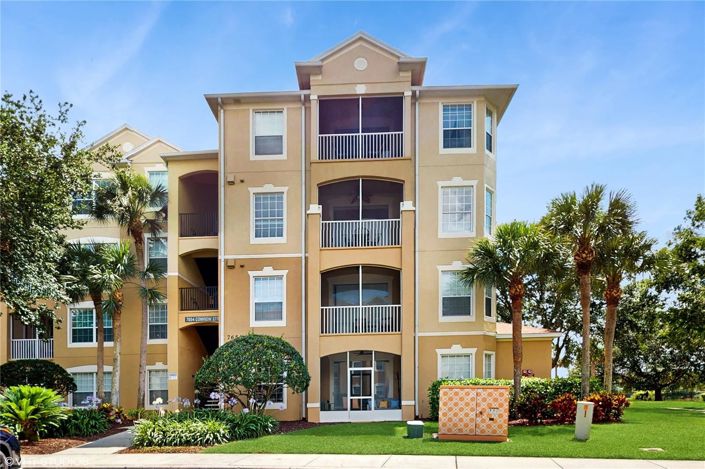 Image No.1-2 Bed Townhouse for sale