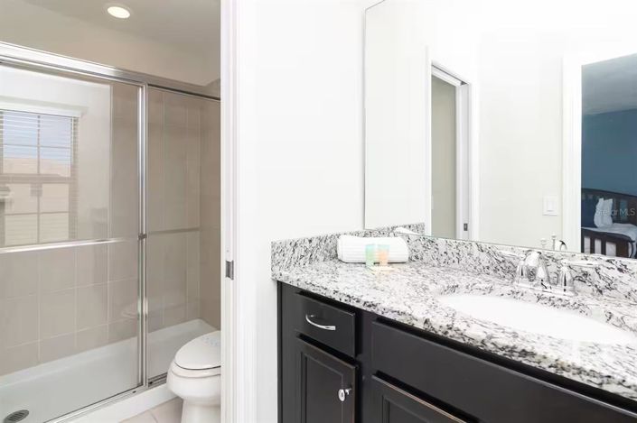 Image No.22-9 Bed House for sale