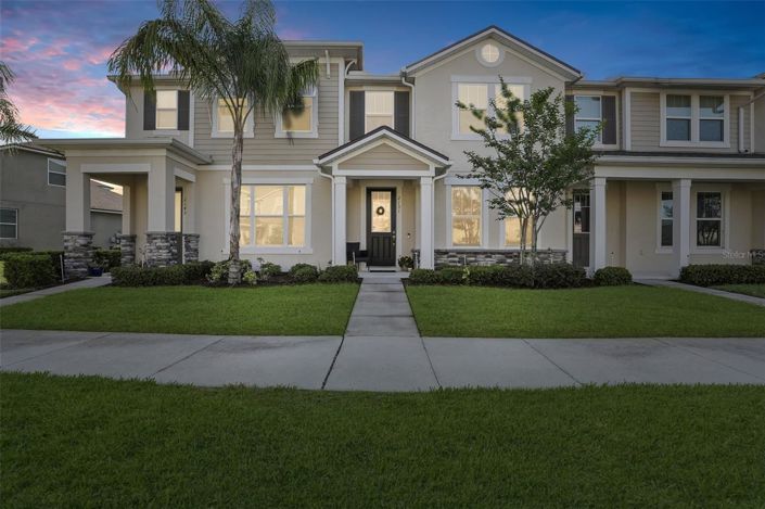 Image No.1-3 Bed Townhouse for sale