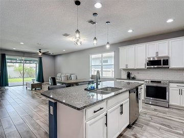 fs512720610