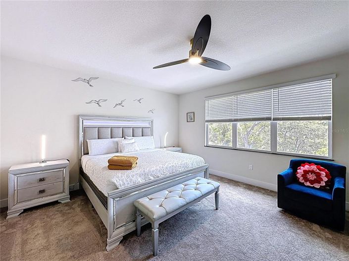 Image No.13-3 Bed Townhouse for sale