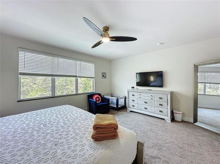 Image No.15-3 Bed Townhouse for sale