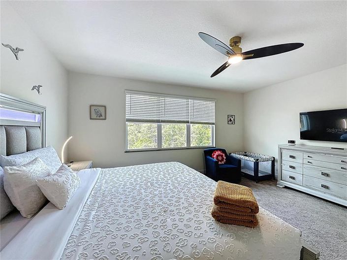 Image No.18-3 Bed Townhouse for sale