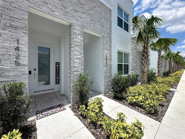 Image No.56-3 Bed Townhouse for sale