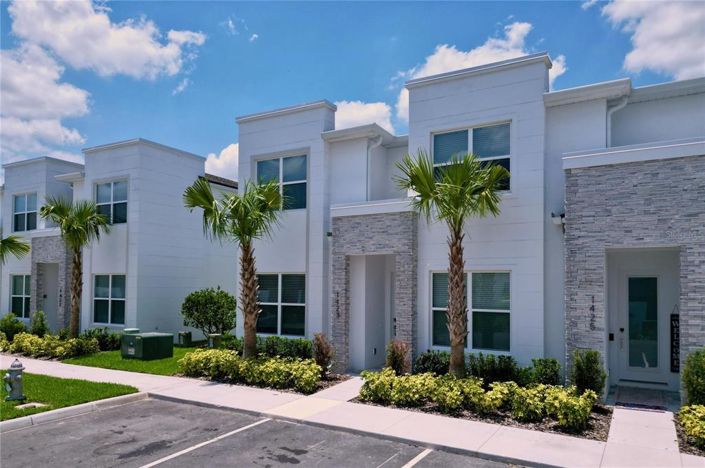 Image No.58-3 Bed Townhouse for sale