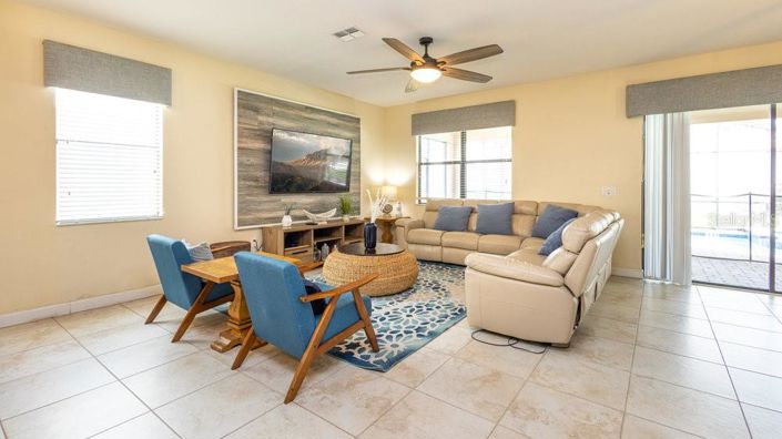 Image No.11-9 Bed House for sale