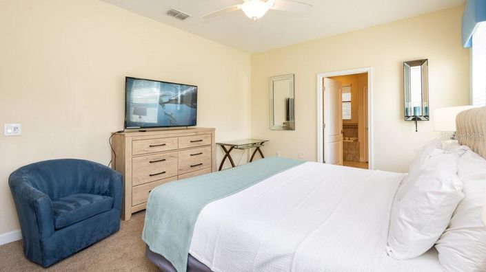 Image No.18-9 Bed House for sale