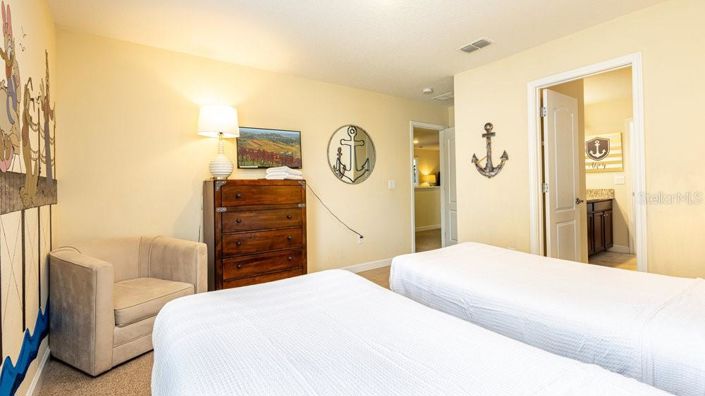 Image No.31-9 Bed Property for sale