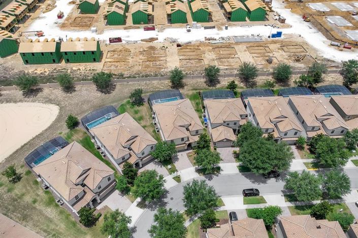 Image No.32-8 Bed House for sale