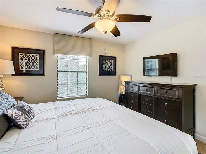 Image No.44-8 Bed Property for sale