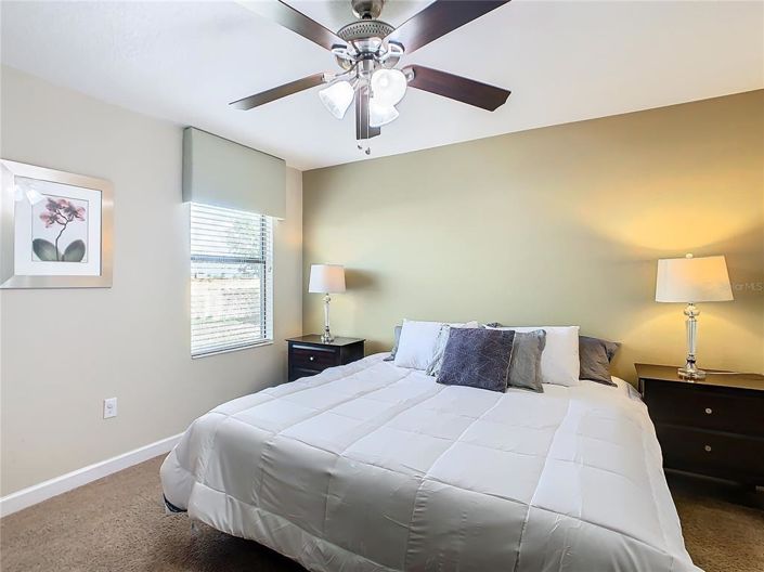 Image No.55-8 Bed Property for sale