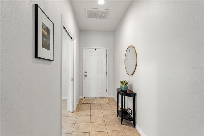 Image No.10-4 Bed House for sale