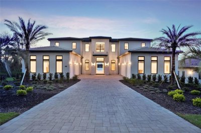 1 - Montverde, House