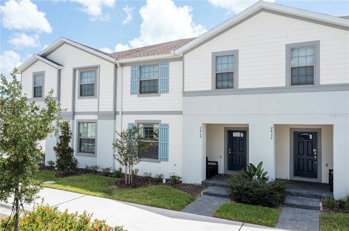 Image No.2-5 Bed Townhouse for sale