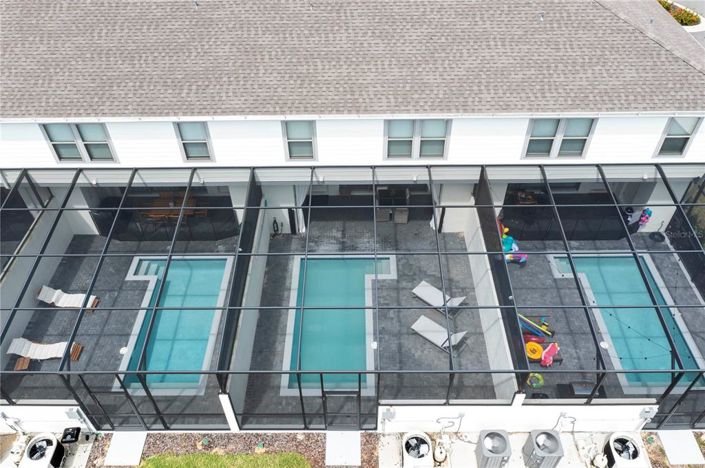 Image No.5-5 Bed Townhouse for sale