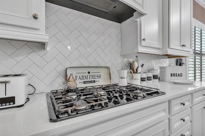 Image No.18-3 Bed House for sale