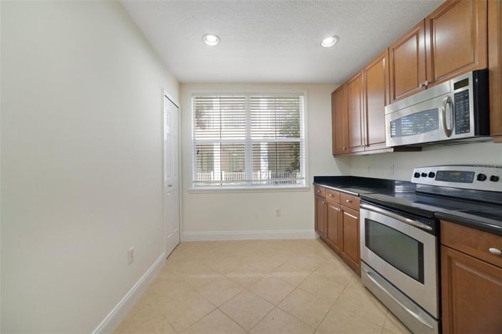 Image No.8-3 Bed Apartment for sale