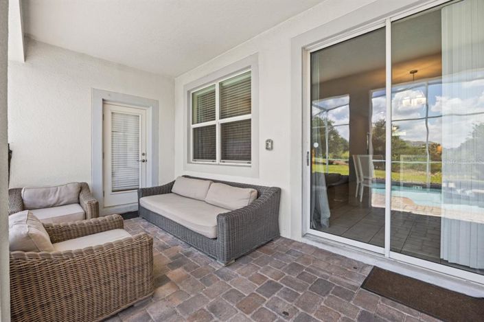 Image No.35-6 Bed House for sale