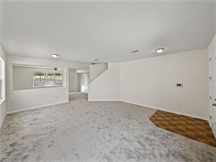 Image No.8-Propriété de 4 chambres à vendre à Davenport