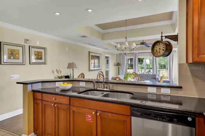 Image No.7-3 Bed Apartment for sale