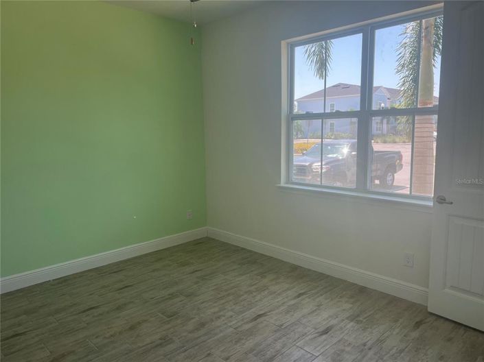 Image No.7-4 Bed Townhouse for sale