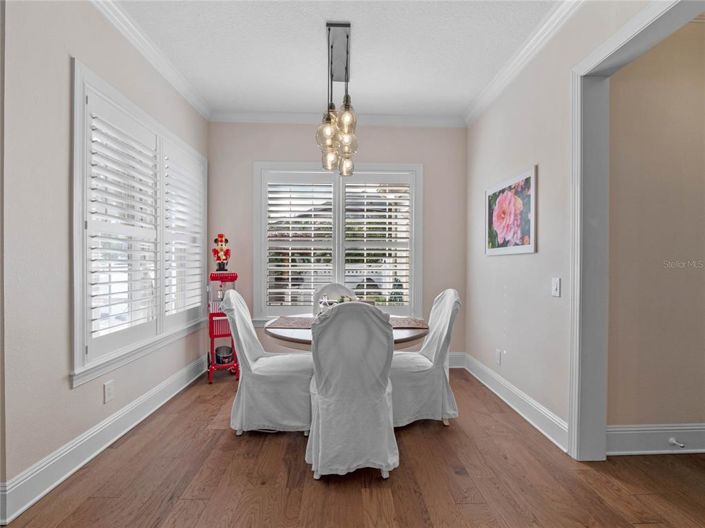 Image No.12-4 Bed House for sale