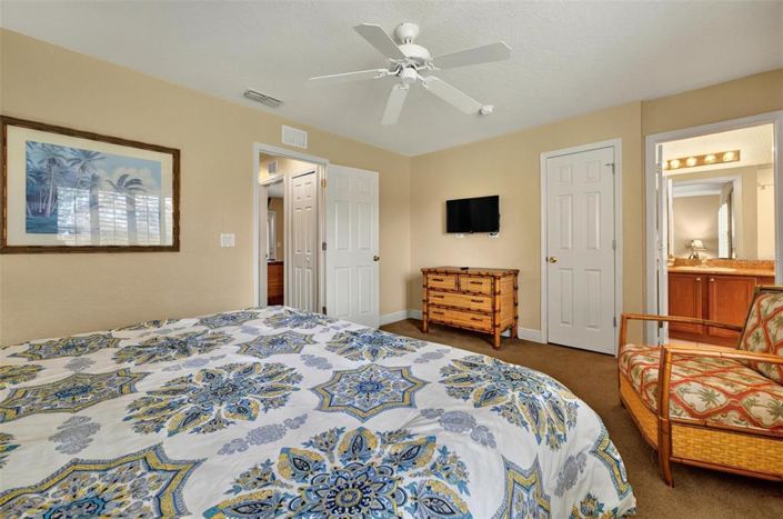 Image No.23-3 Bed Townhouse for sale