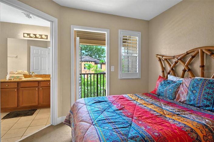 Image No.28-3 Bed Townhouse for sale