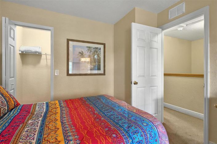 Image No.30-3 Bed Townhouse for sale