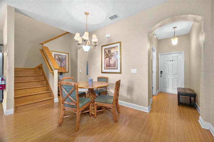 Image No.6-3 Bed Townhouse for sale