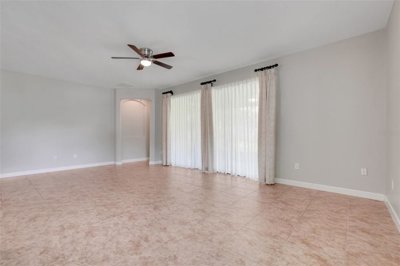 fs512723810