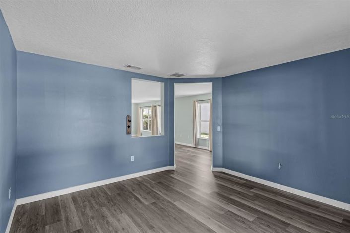 Image No.22-3 Bed House for sale